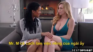 Bố dượng trẻ không chịu được trước cô con gái riêng của Cô vợ luôn tập yoga thế này